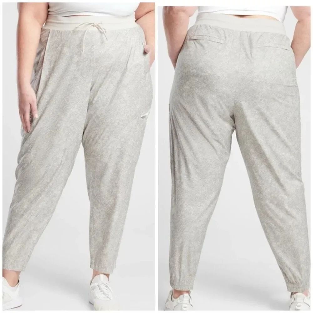 Athleta Venture Printed Pant size 26